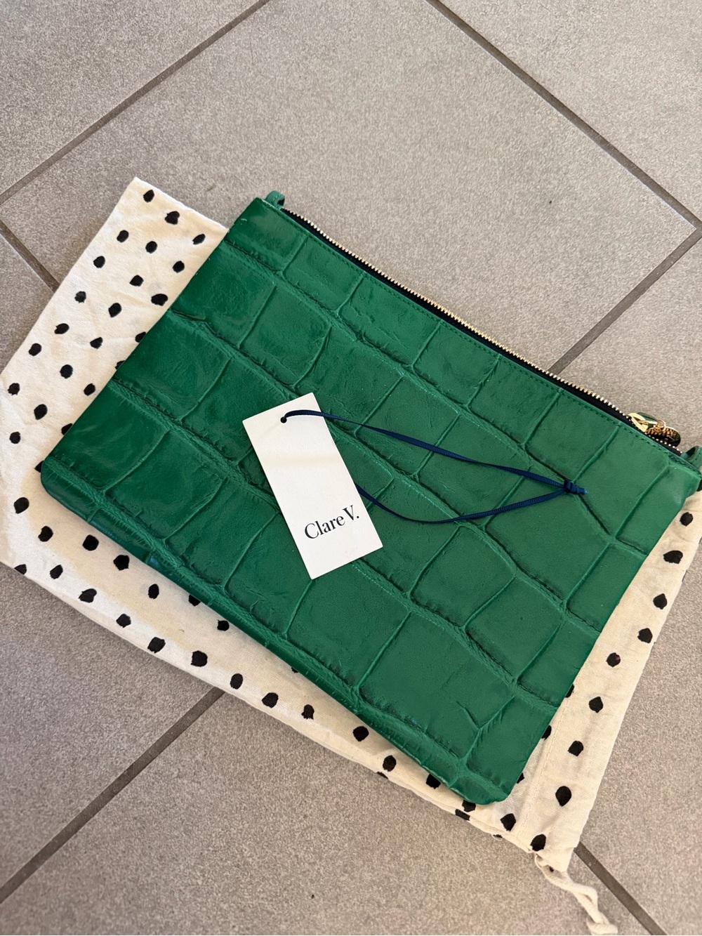 Clare V Green Croc-Embossed Leather Zip Pouch Clutch - Picture 2 of 5